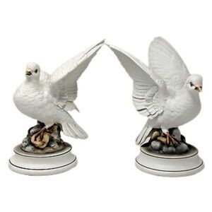 Andrea by Sadek Porcelain Bisque Dove Figurines Hand Painted VTG JAPAN Lot of 2